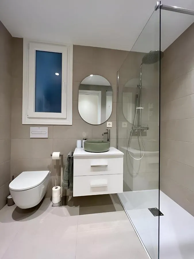 Colon Apartment -Zurriola Beach San Sebastián