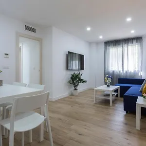 https://centro-virgen-guia-3-rooms.es-andalucia.com