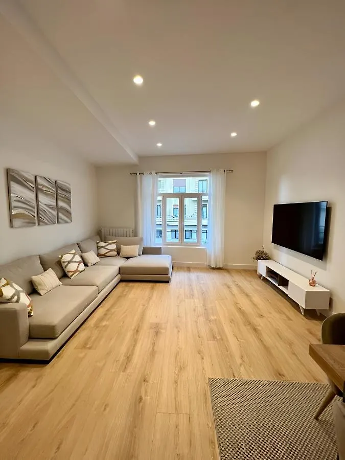 Colon Apartment -Zurriola Beach San Sebastian 0*,